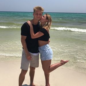 Meet your Posher, Gabrielle